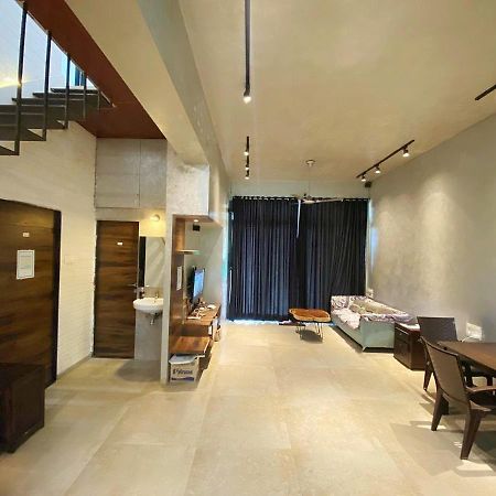 Cozy Stays - Tranquil Times Lonavala Εξωτερικό φωτογραφία